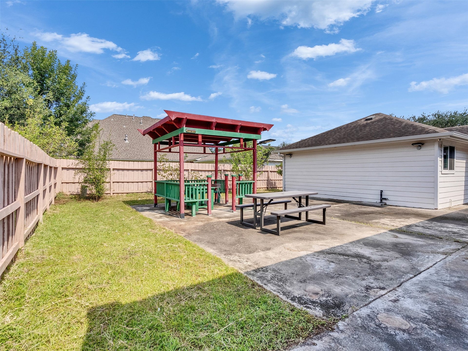 3902 Breaux Bridge Lane, Sugar Land, TX 77479 3902 Breaux Bridge Lane, Sugar Land, TX 77479