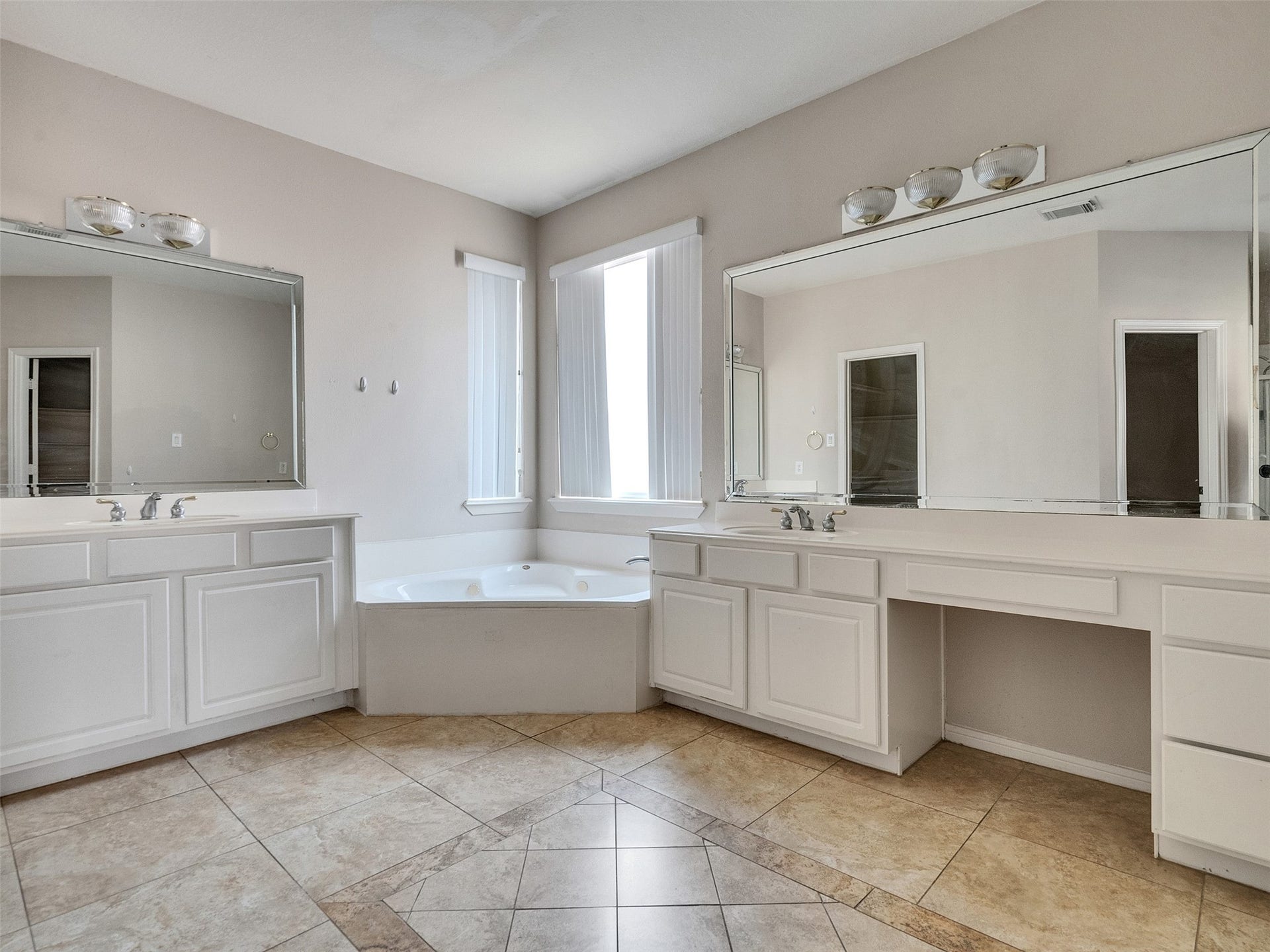 3902 Breaux Bridge Lane, Sugar Land, TX 77479 3902 Breaux Bridge Lane, Sugar Land, TX 77479