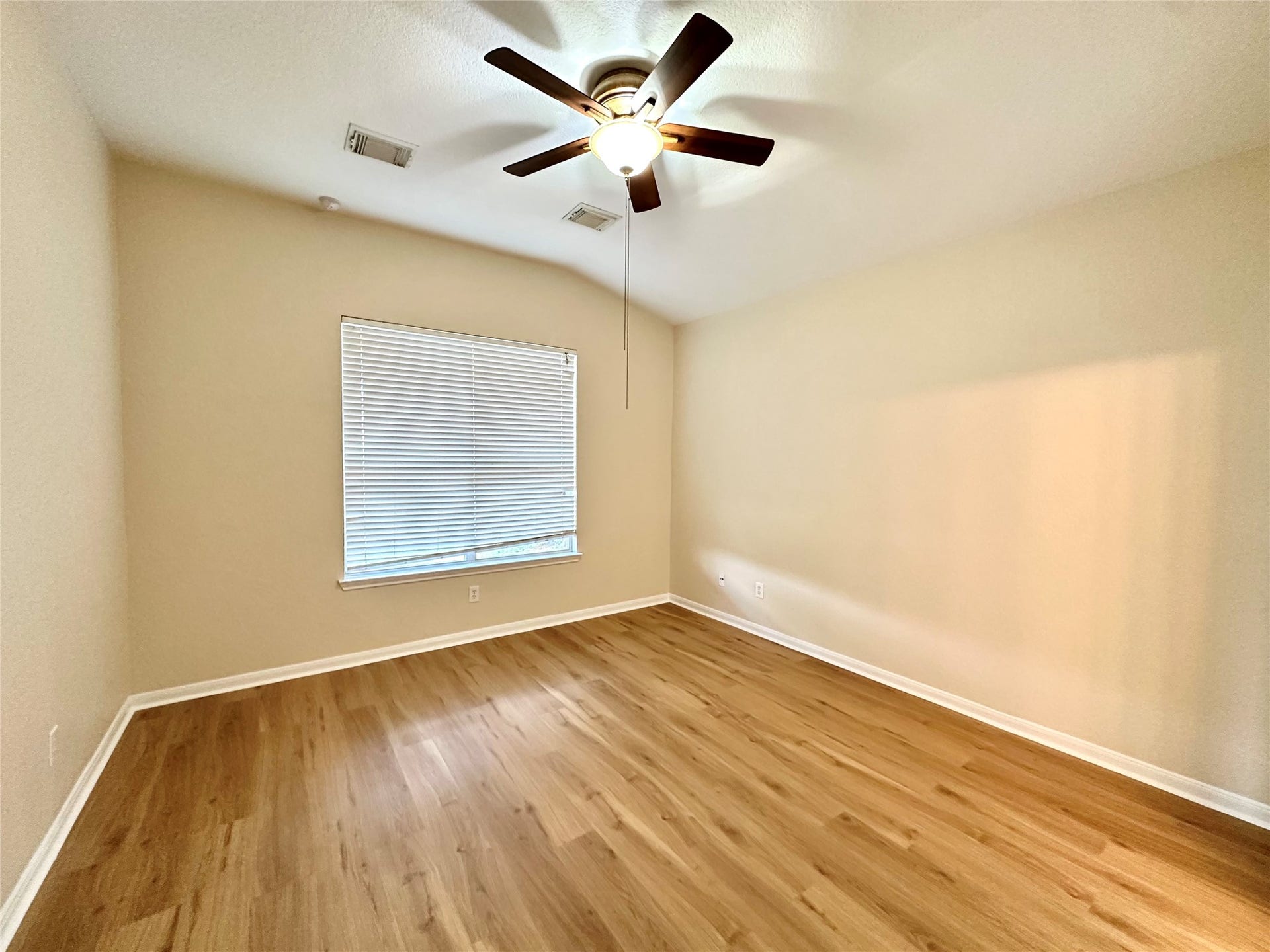 6542 Bella Noche Drive, Spring, TX 77379