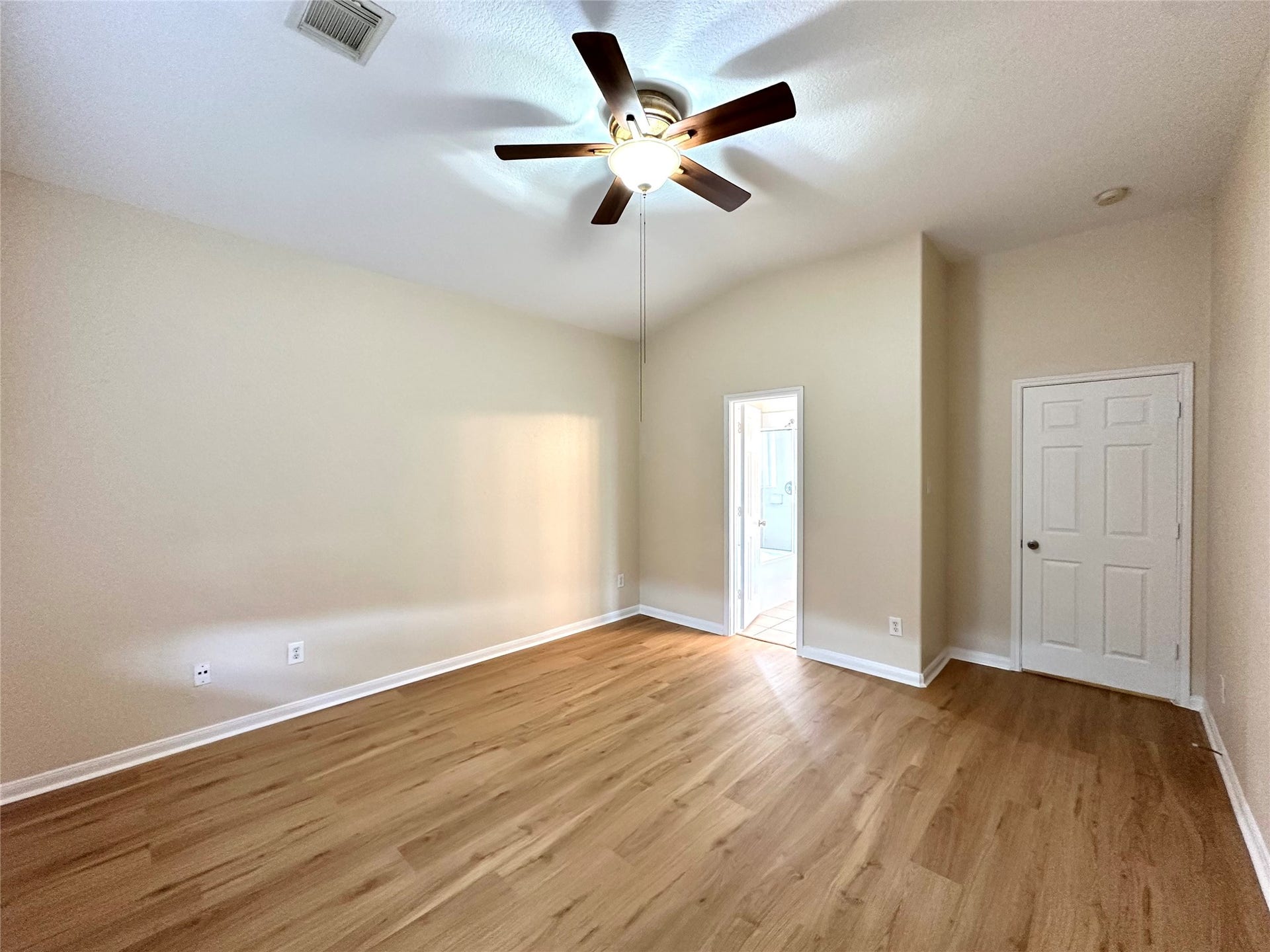 6542 Bella Noche Drive, Spring, TX 77379