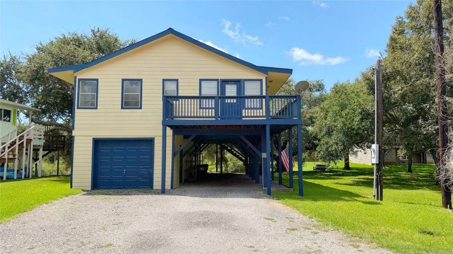 Property photo for 6114 Lazy Lane, Brazoria, TX
