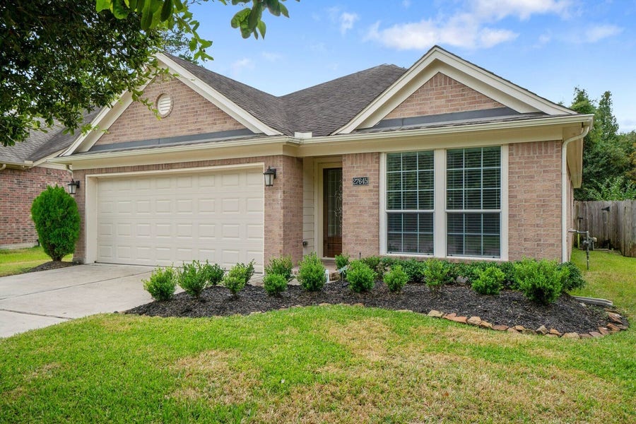 Property photo for 27645 Fairhope Meadow Lane, Kingwood, TX
