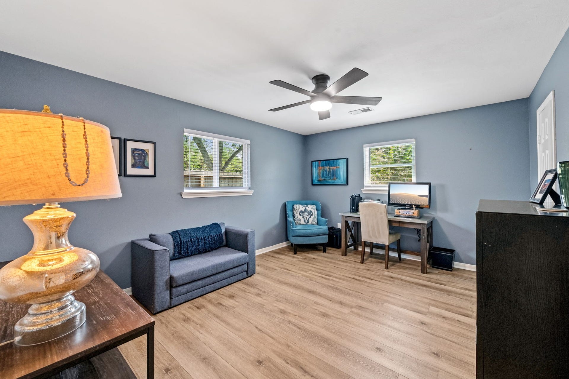 5711 Cerritos Drive, Houston, TX 77035 5711 Cerritos Drive, Houston, TX 77035