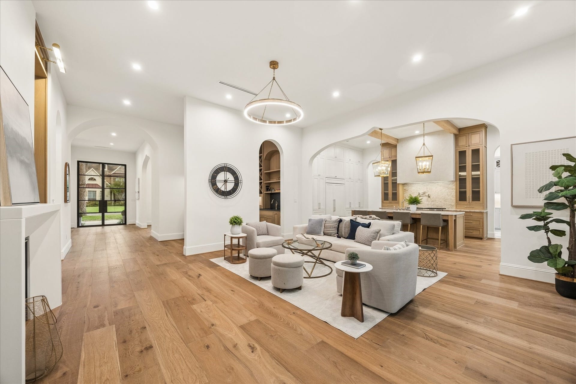 7719 Bryonwood Drive, Houston, TX 77055 7719 Bryonwood Drive, Houston, TX 77055