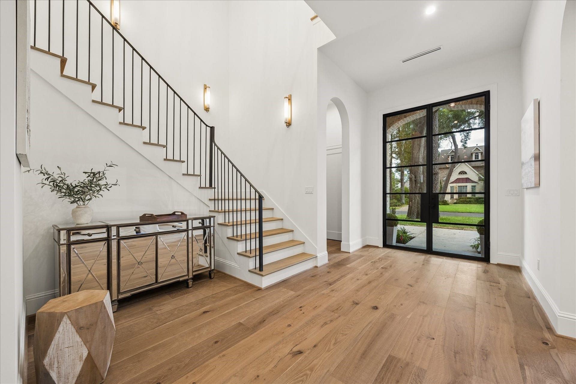 7719 Bryonwood Drive, Houston, TX 77055 7719 Bryonwood Drive, Houston, TX 77055