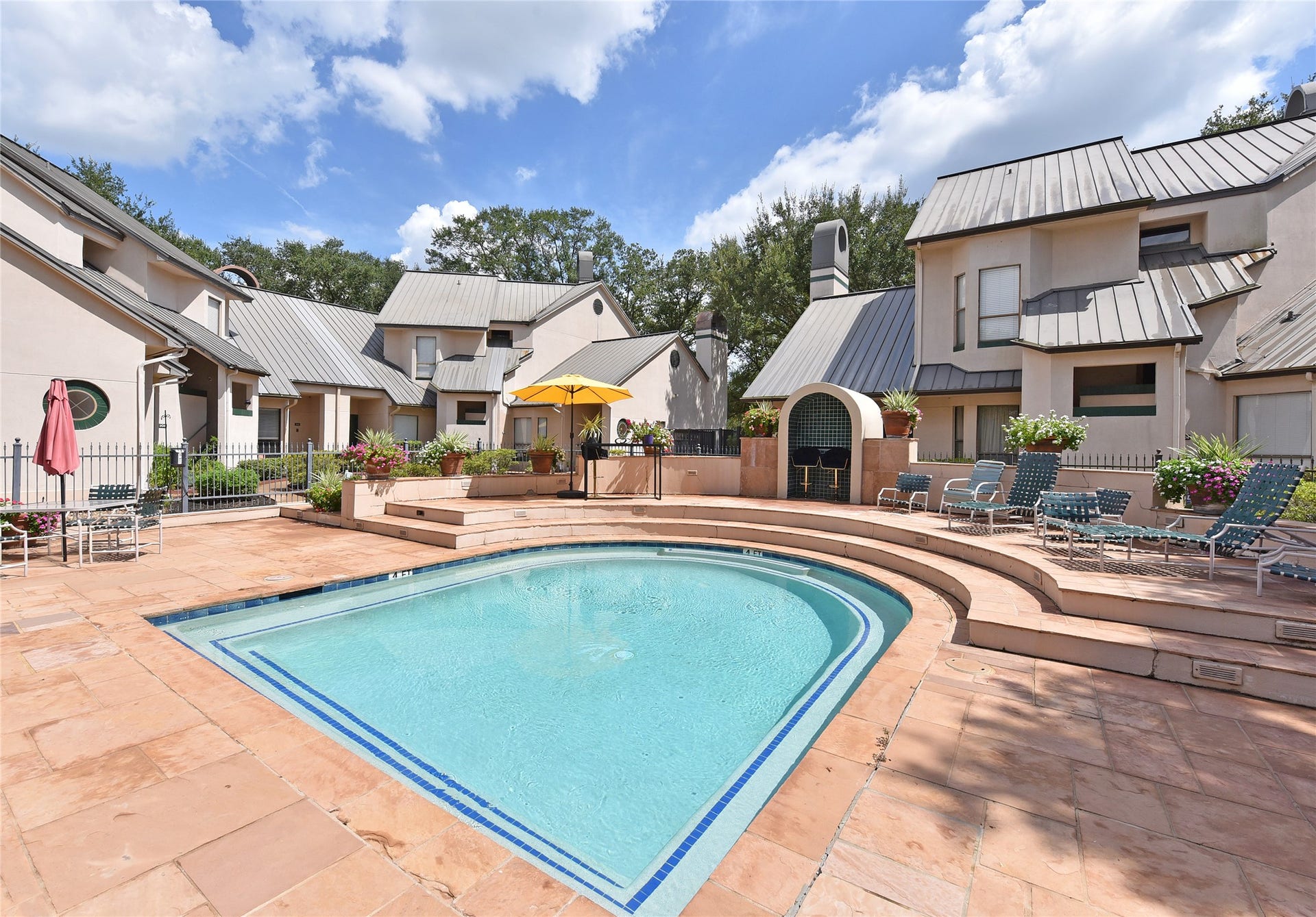 4144 Greystone Way, #608, Sugar Land, TX 77479
