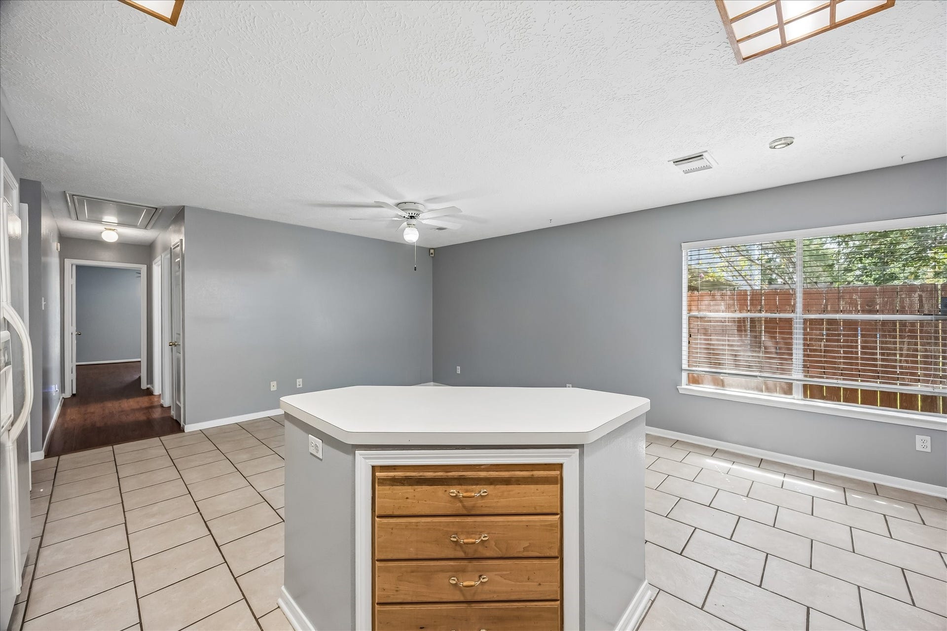 4618 Kimball Drive, Pearland, TX 77584 4618 Kimball Drive, Pearland, TX 77584