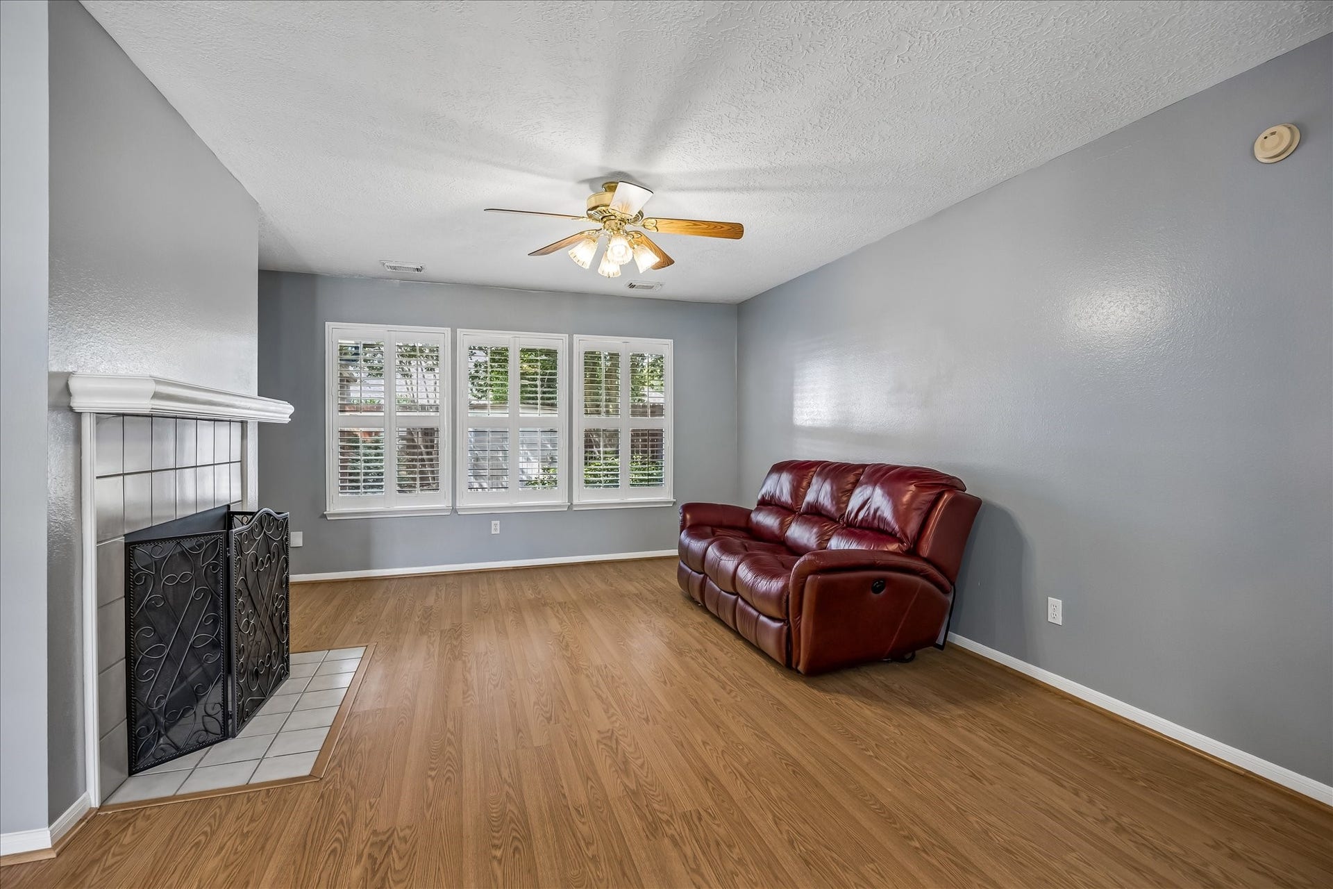 4618 Kimball Drive, Pearland, TX 77584 4618 Kimball Drive, Pearland, TX 77584