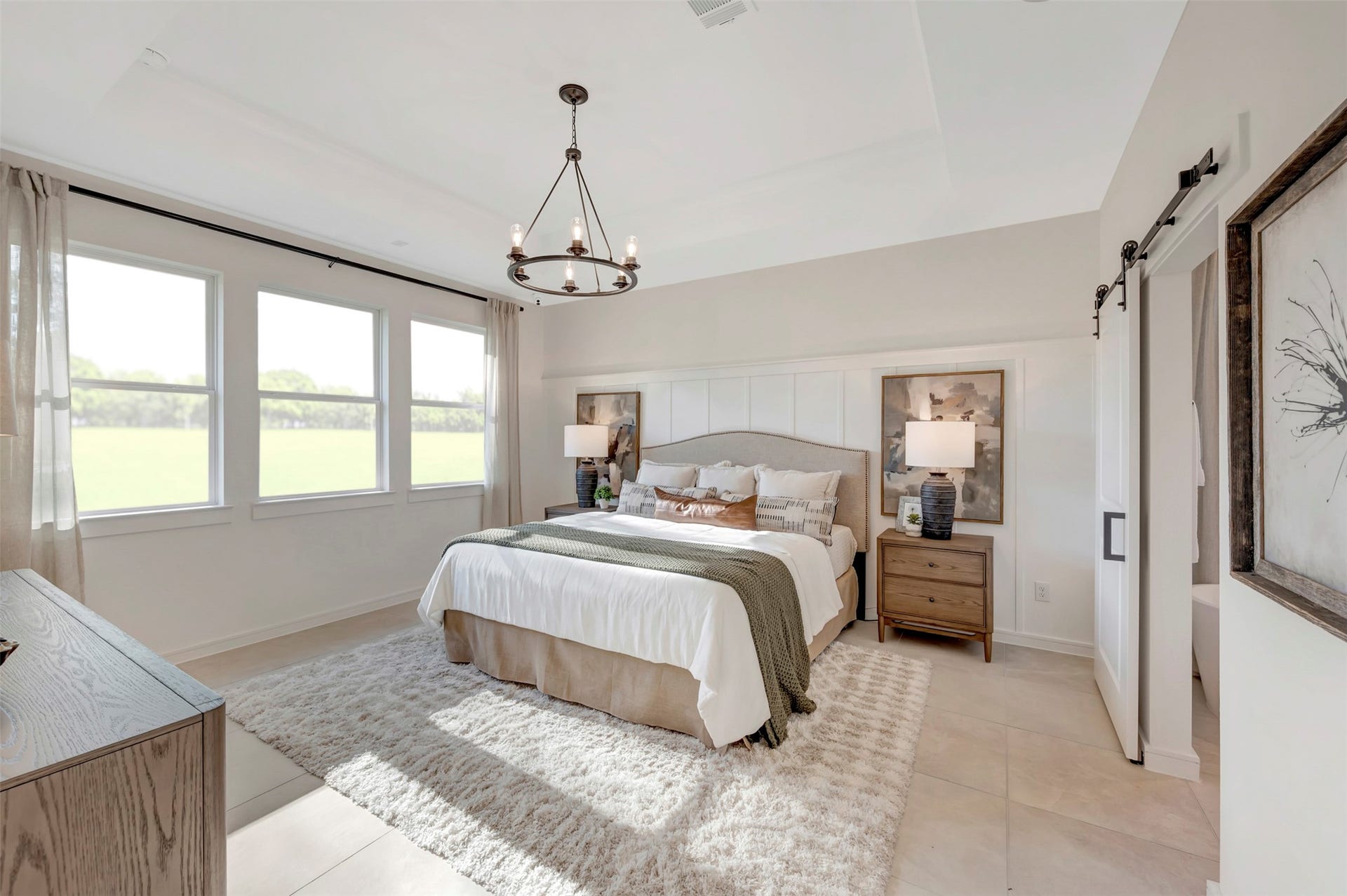 Spacious primary suite (*Photo not of actual home and used for illustration purposes only.)