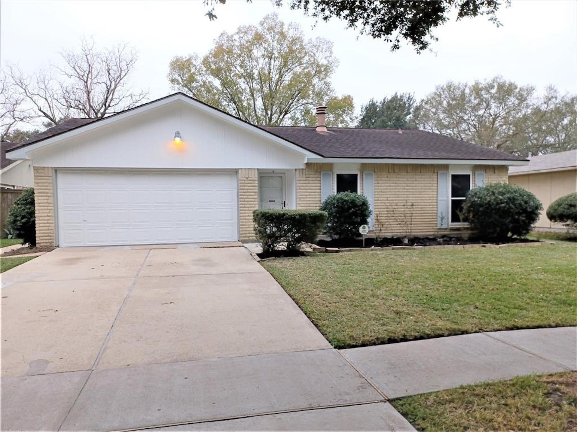 2011 Fall Meadow Drive, Missouri City, TX 77459 2011 Fall Meadow Drive, Missouri City, TX 77459