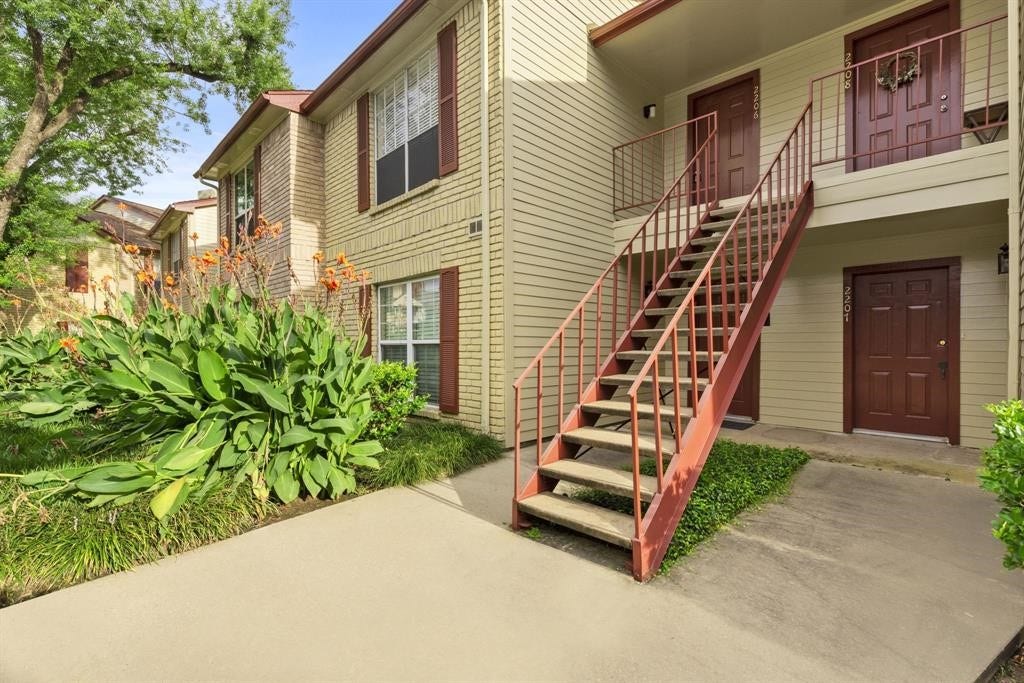 2120 El Paseo Street, #2206, Houston, TX 77054 2120 El Paseo Street, #2206, Houston, TX 77054