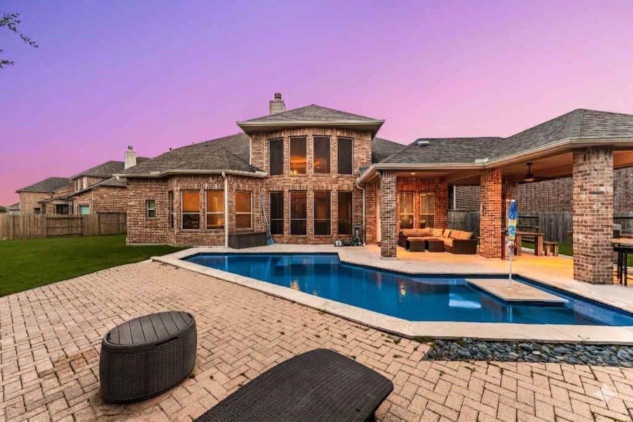 3403 Pennington Trace Drive, Katy, TX 77494 Welcome home to 3403 Pennington Trace in the sought-after Canyon Lakes at Cardiff Ranch. This stunning 5-bedroom home sits on a quiet cul-de-sac and is zoned to top-rated Katy ISD schools. Living in Cardiff Ranch offers resort-style amenities, including a clubhouse, gym, and pools, all minutes from LaCenterra. Your private backyard oasis awaits with a large covered patio and refreshing pool!
