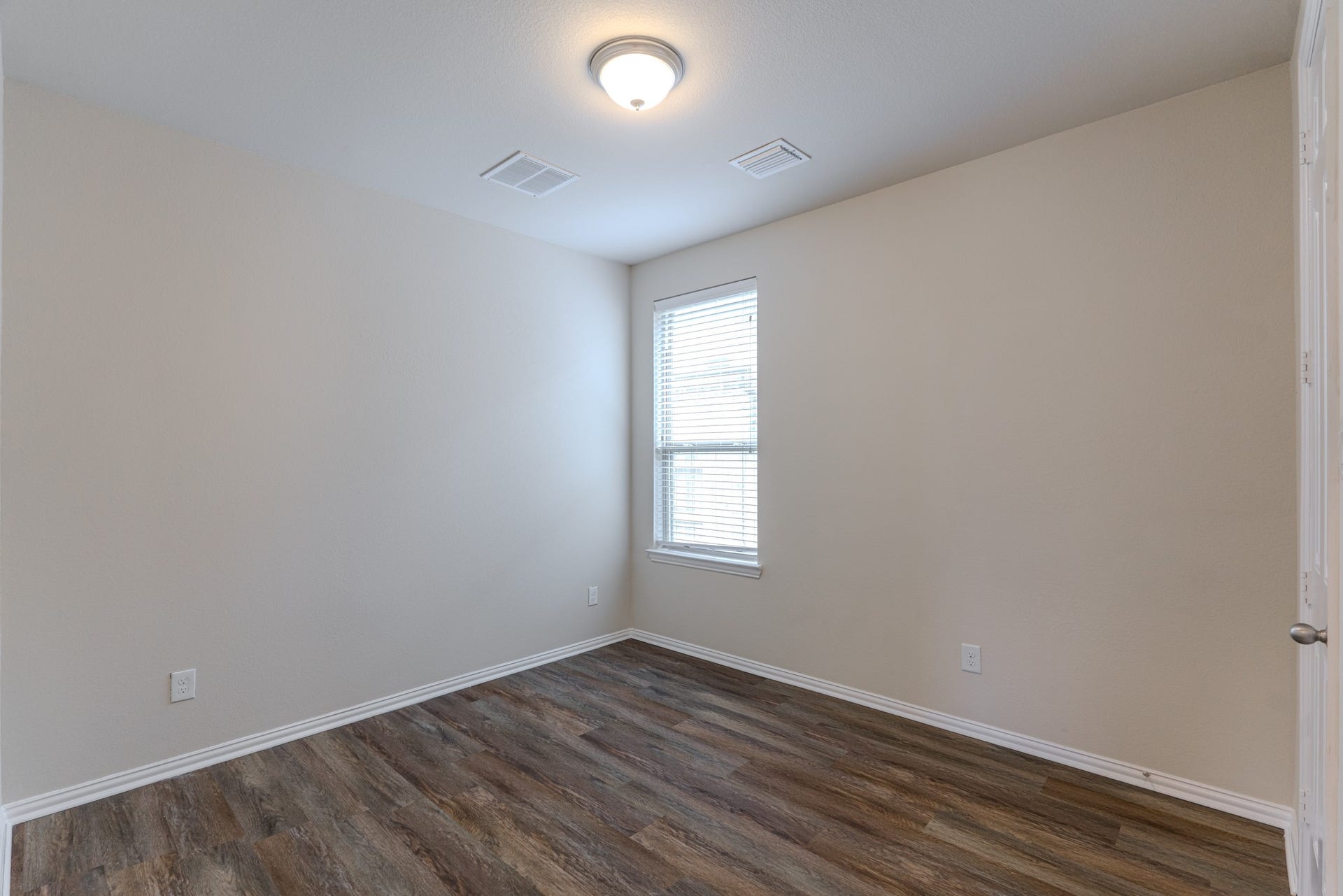 8118 Little Scarlet Street, Conroe, TX 77385 8118 Little Scarlet Street, Conroe, TX 77385