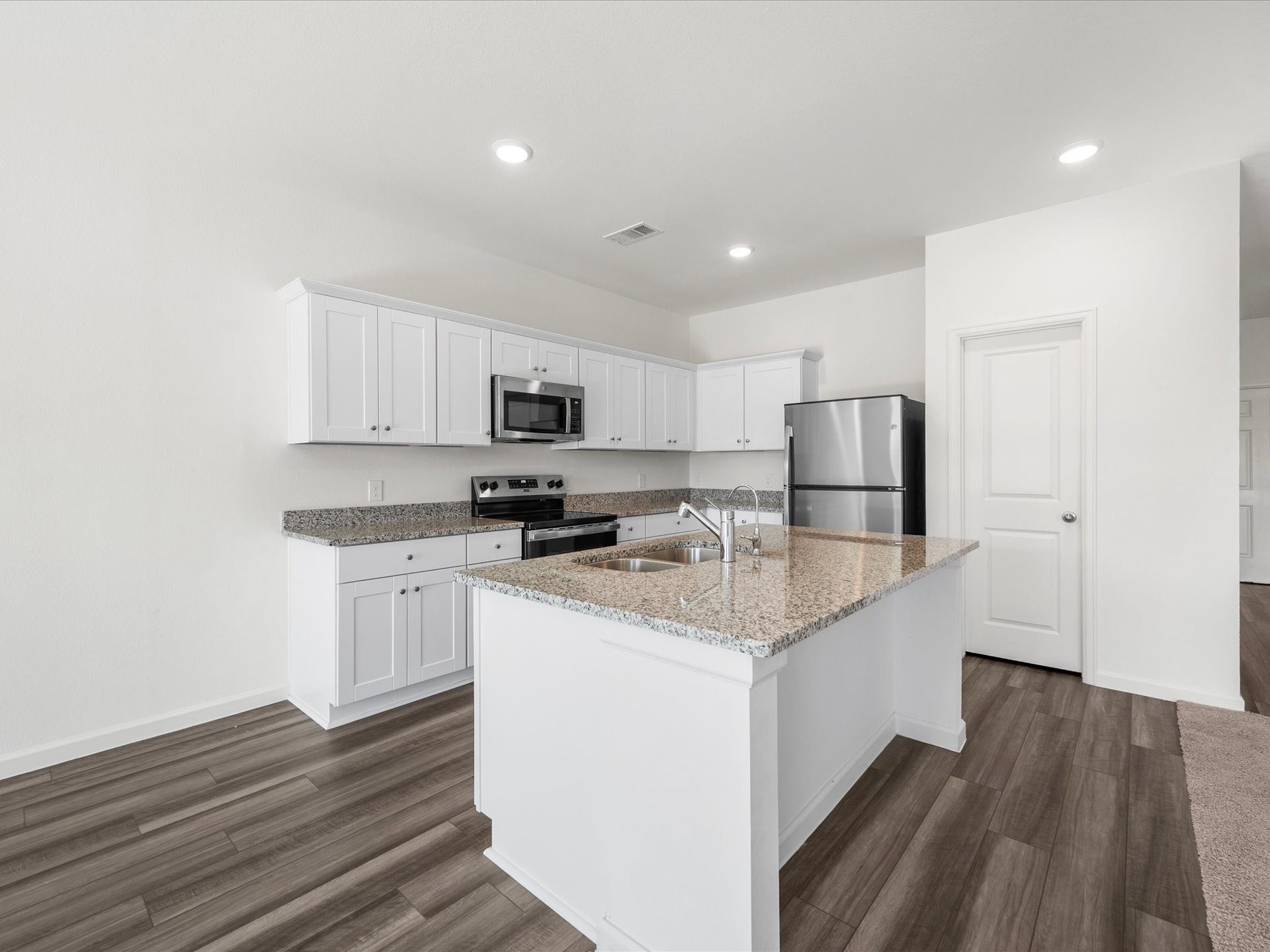 3892 Sunbird Creek Trail, Porter, TX 77365