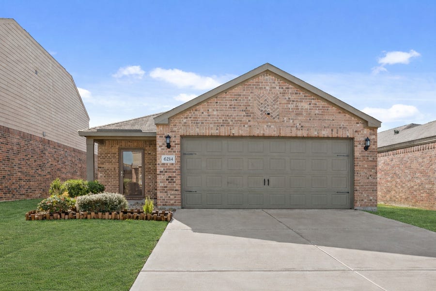 Property photo for 6214 El Topacio Dr, Houston, TX