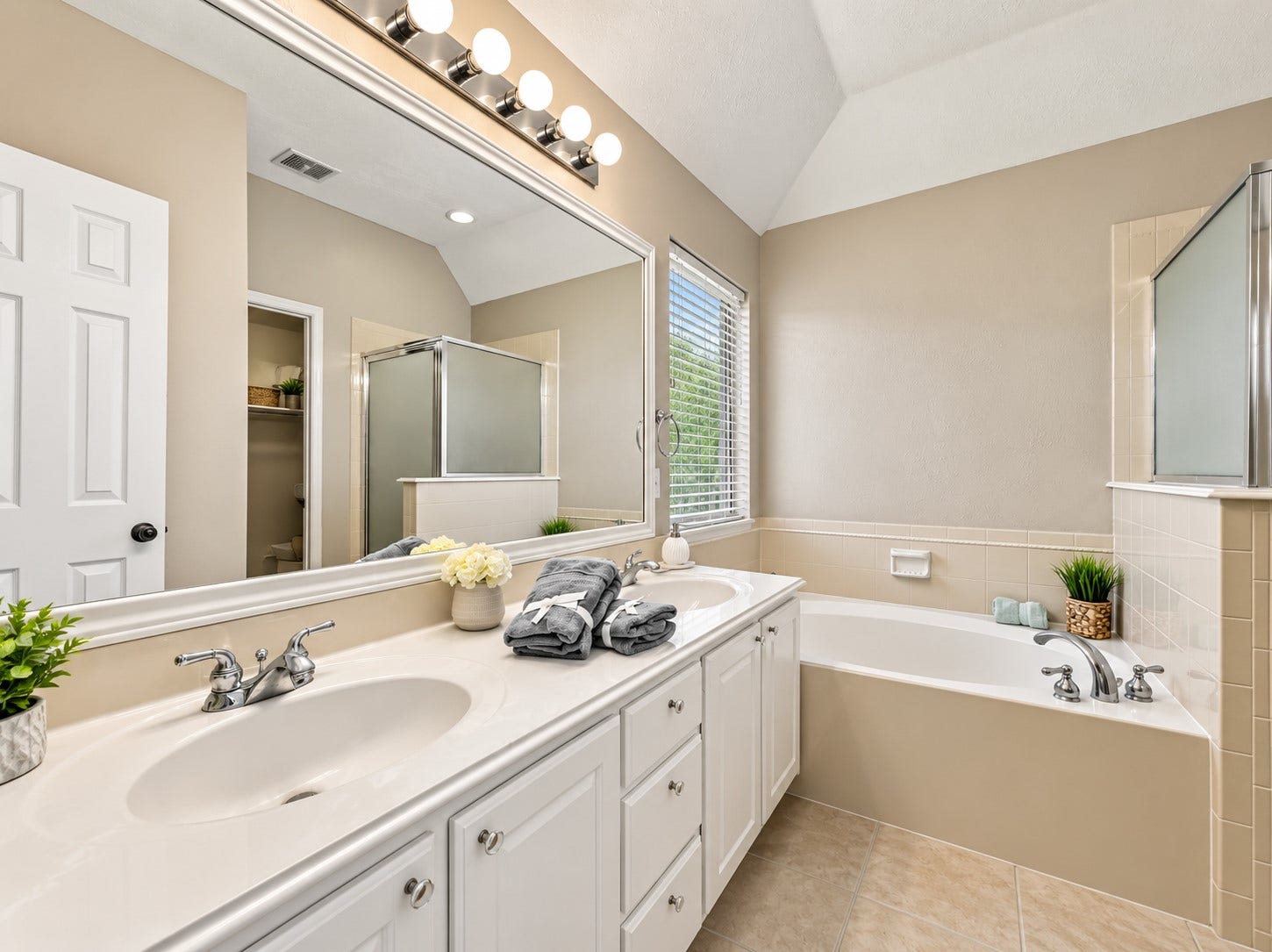 38 Scotch Pine Court, Spring, TX 77382 38 Scotch Pine Court, Spring, TX 77382