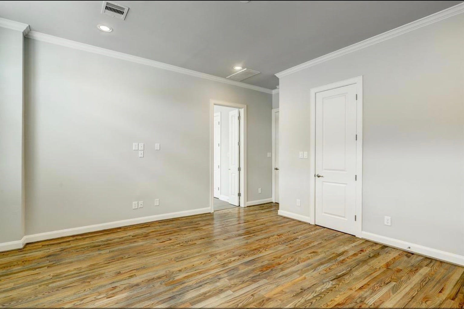 1040 W 26th Street, #B, Houston, TX 77008 1040 W 26th Street, #B, Houston, TX 77008