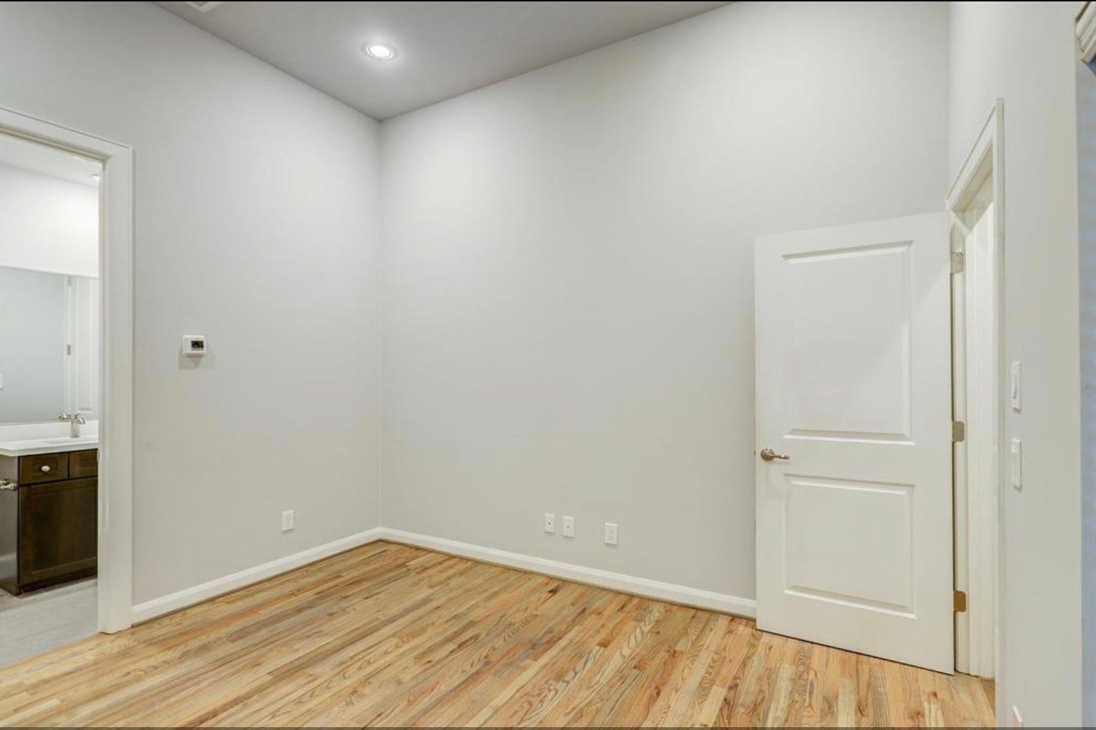 1040 W 26th Street, #B, Houston, TX 77008 1040 W 26th Street, #B, Houston, TX 77008