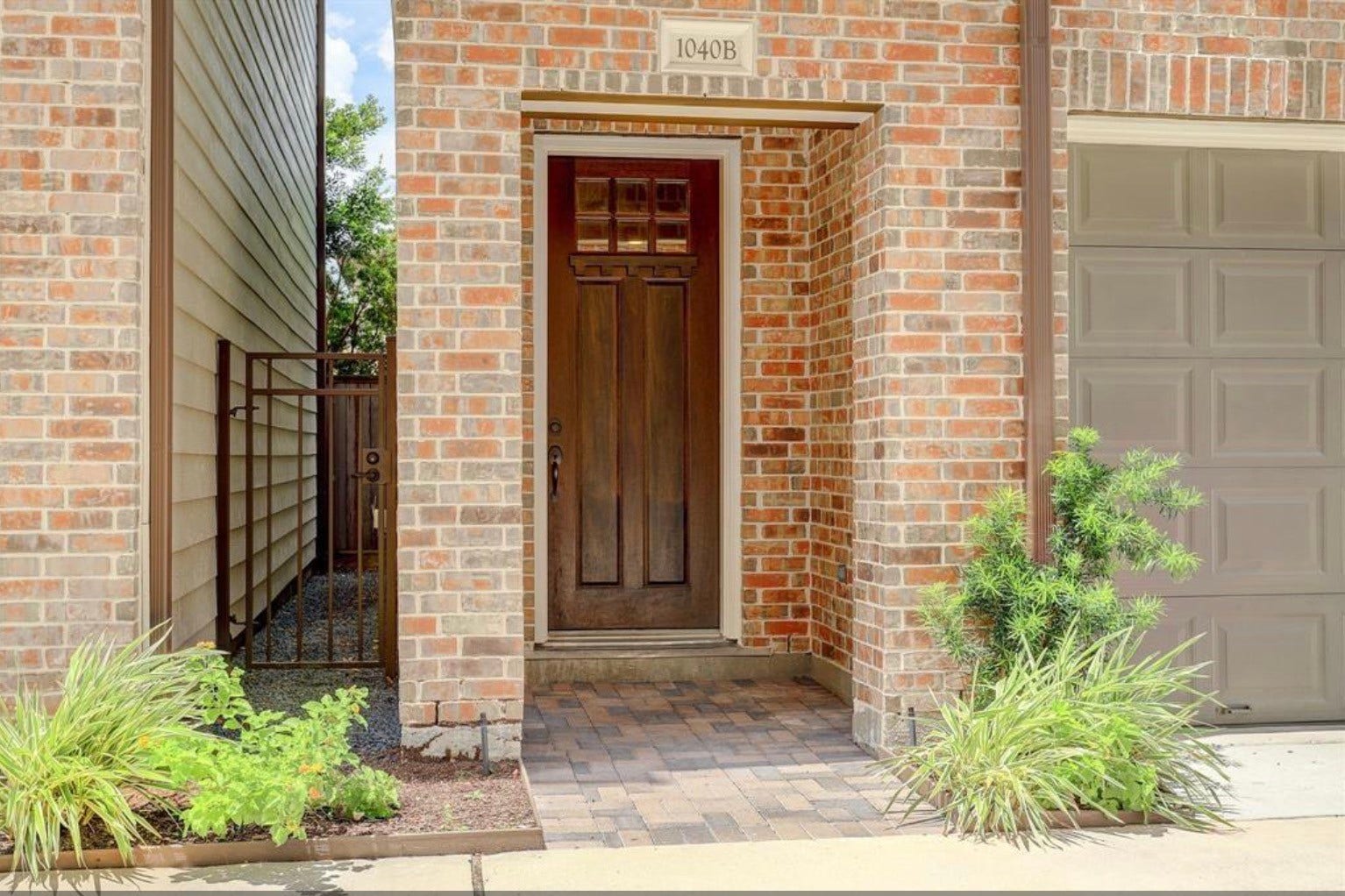 1040 W 26th Street, #B, Houston, TX 77008 1040 W 26th Street, #B, Houston, TX 77008