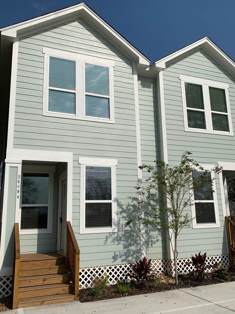 2509 S Grand Boulevard, Pearland, TX 77581 Unit A enterance