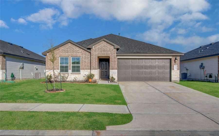 Property photo for 7527 Cynomys Court, Rosharon, TX