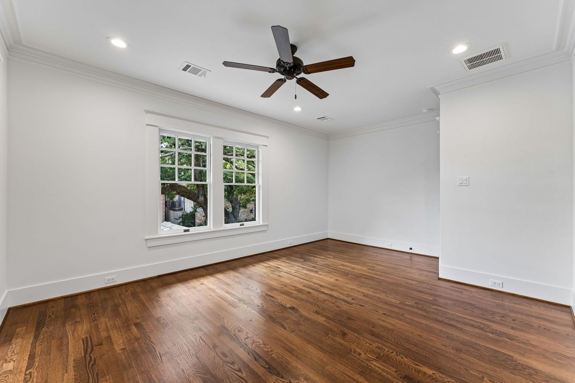 405 Stratford Street, Houston, TX 77006