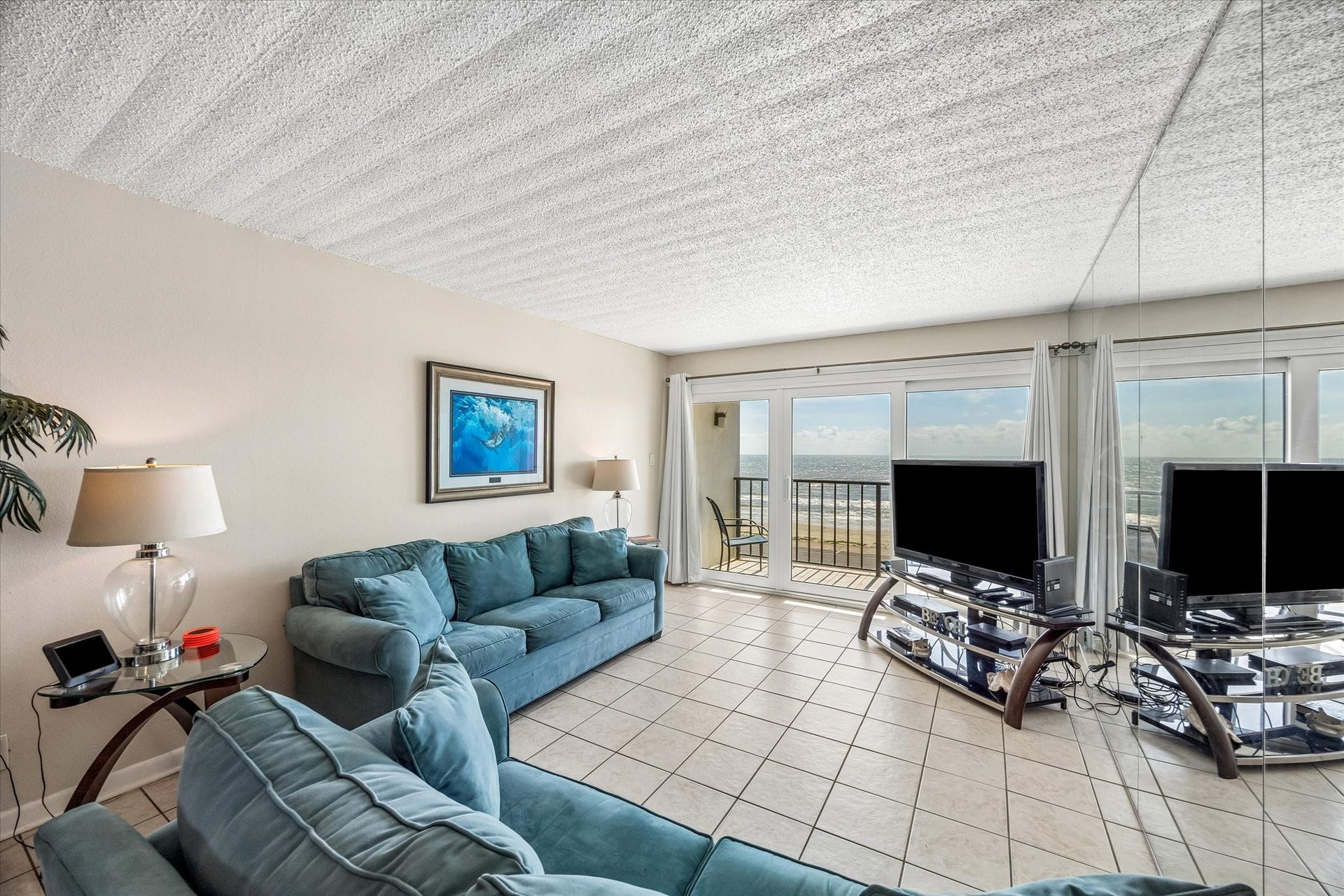 7310 Seawall Boulevard, #402, Galveston, TX 77551 7310 Seawall Boulevard, #402, Galveston, TX 77551