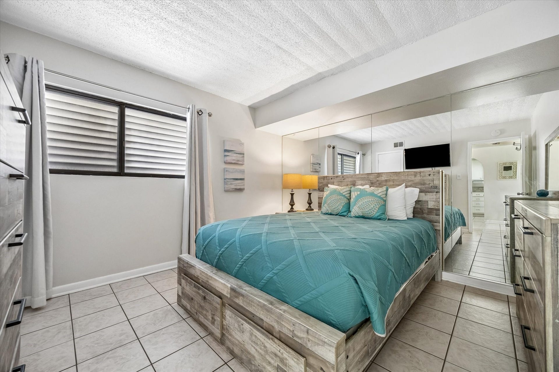 7310 Seawall Boulevard, #402, Galveston, TX 77551 7310 Seawall Boulevard, #402, Galveston, TX 77551