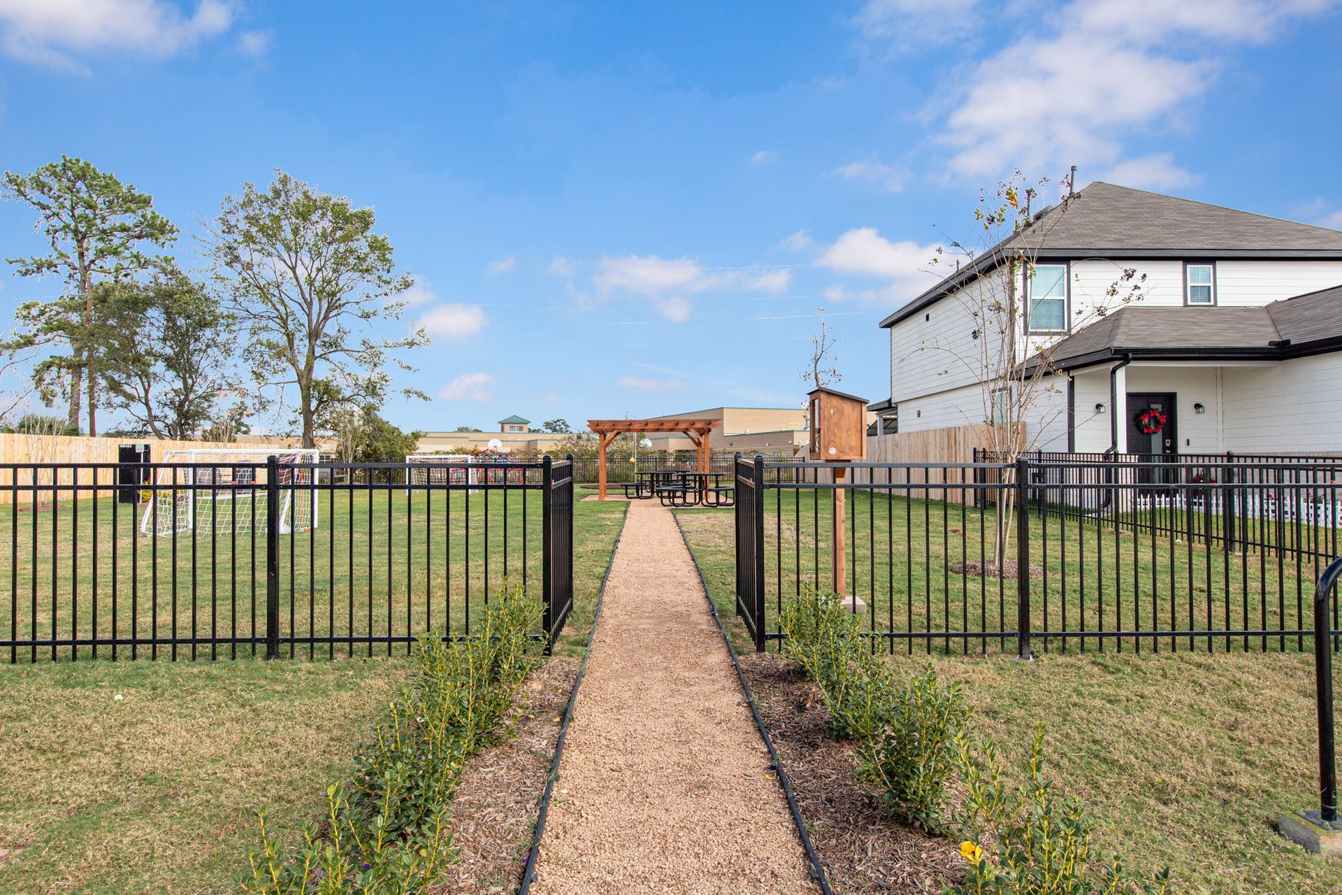 15622 Agave Valley Trail, Houston, TX 77090 15622 Agave Valley Trail, Houston, TX 77090
