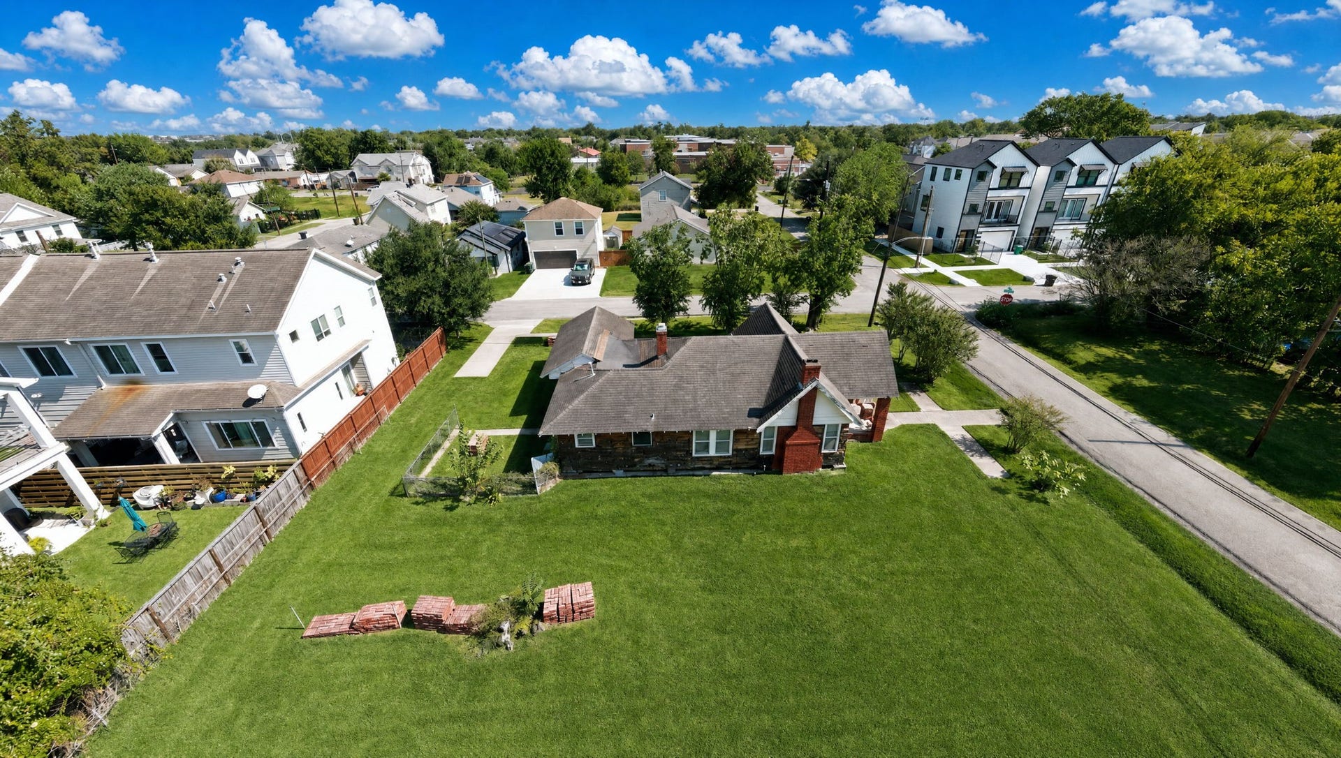 4519 Sumpter Street, Houston, TX 77020