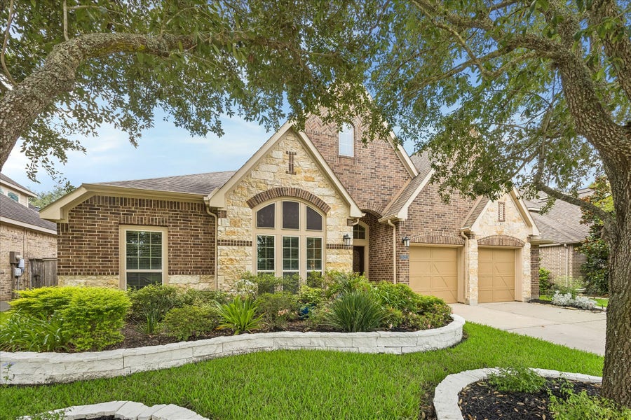 Property photo for 10223 Radcliff Lake Drive, Katy, TX