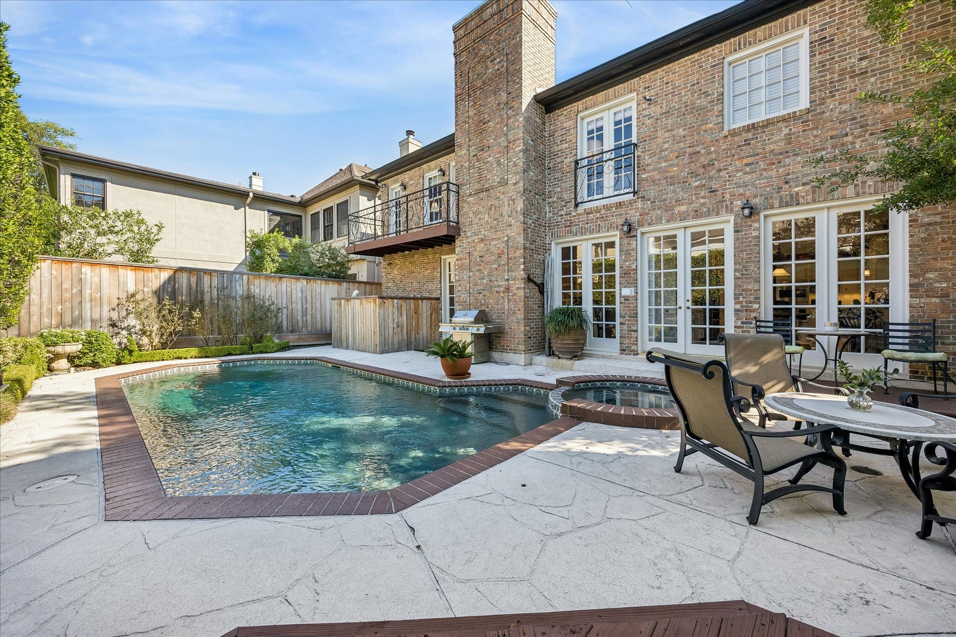 3828 Marquette Street, West University Place, TX 77005 3828 Marquette Street, West University Place, TX 77005