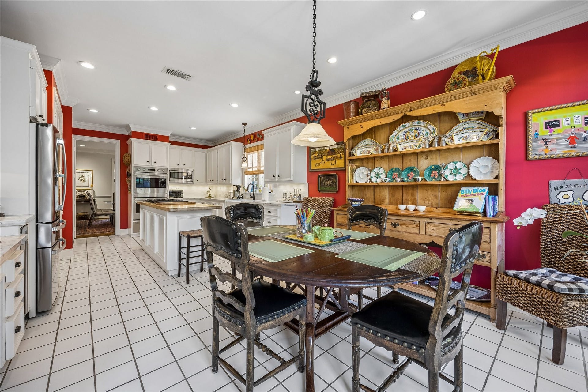 3828 Marquette Street, West University Place, TX 77005 3828 Marquette Street, West University Place, TX 77005