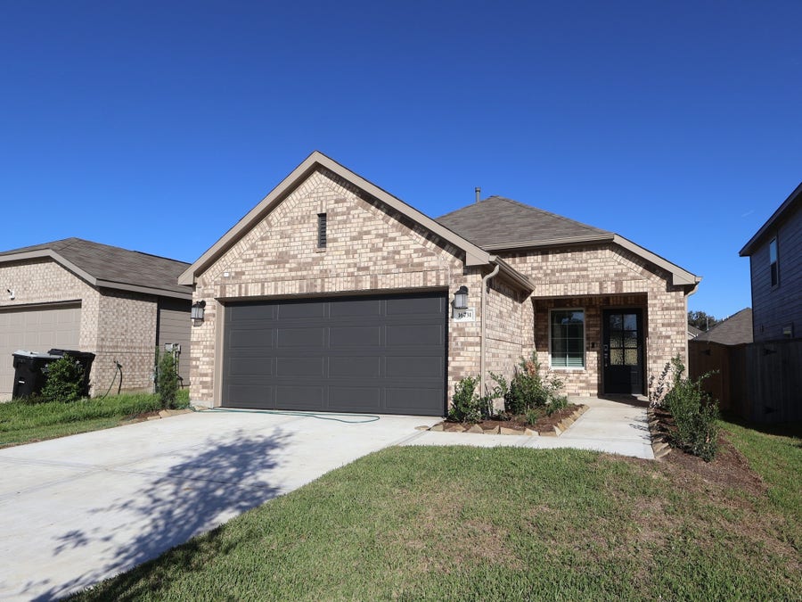 Property photo for 16731 Largetooth Aspen Lane, New Caney, TX