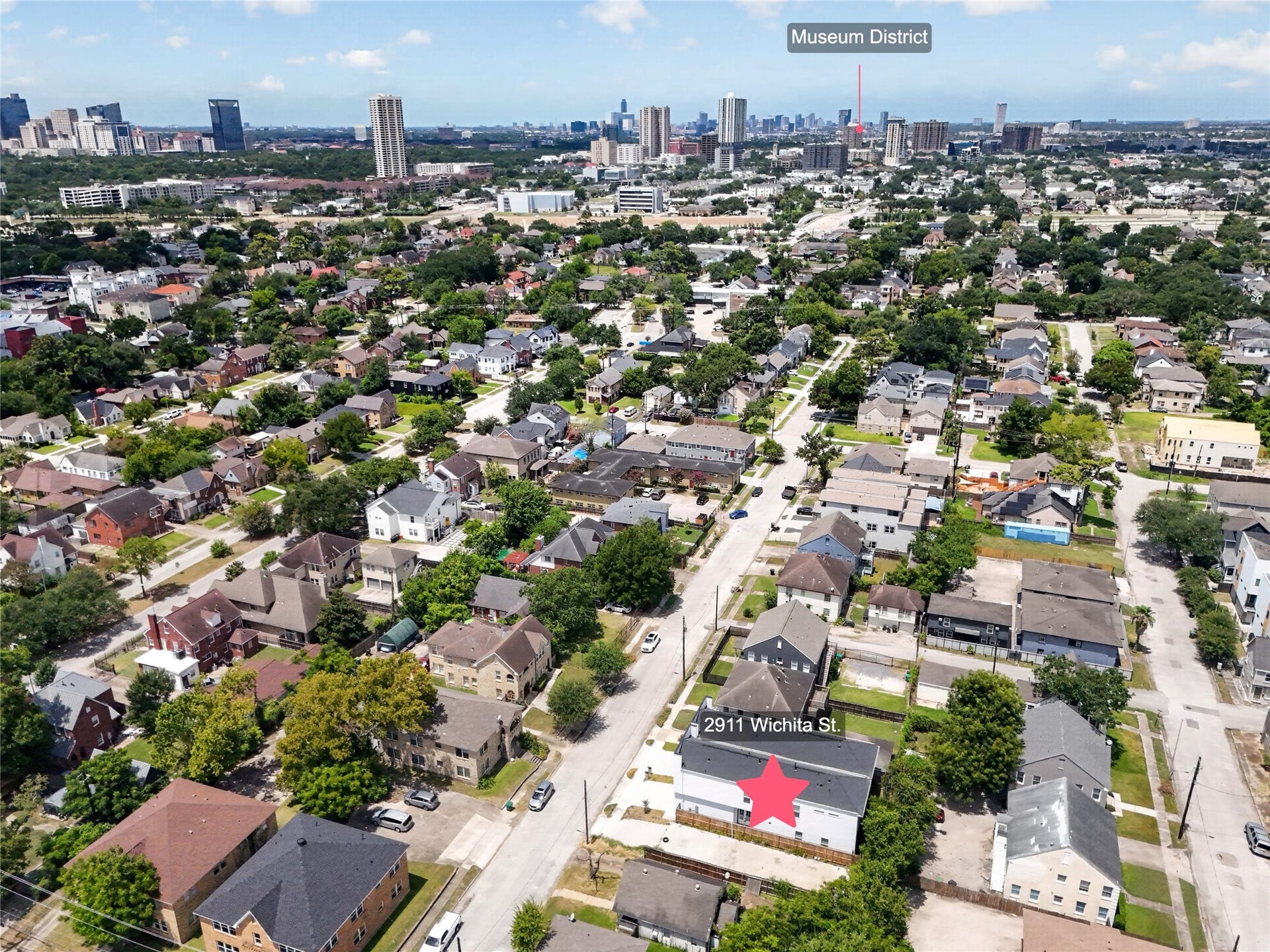 2911 Wichita Street, Houston, TX 77004 From above: home meets Houstons world-renowned Museum District.