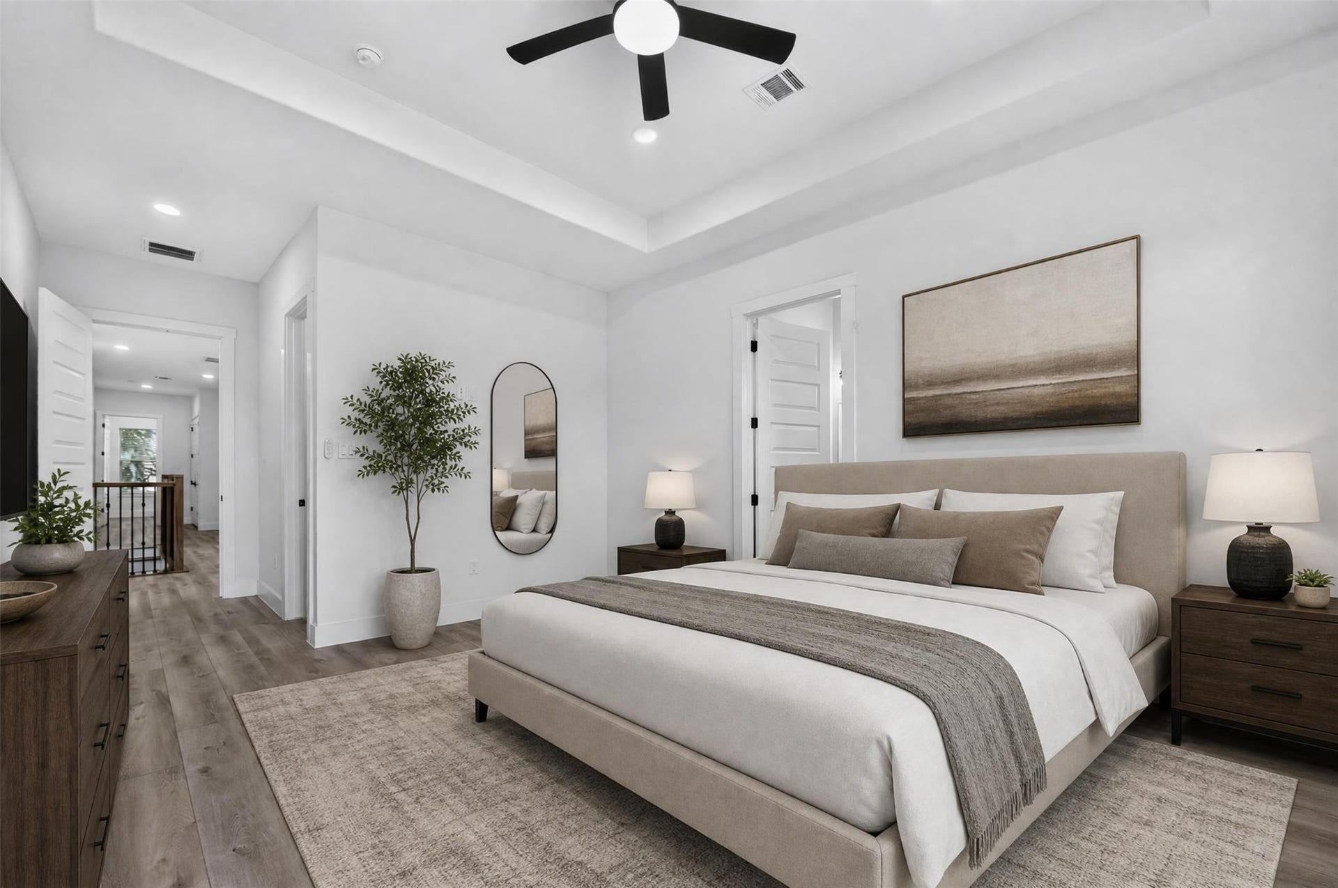 2911 Wichita Street, Houston, TX 77004 Unwind in a spacious primary suite designed for comfort, privacy, and everyday luxury.