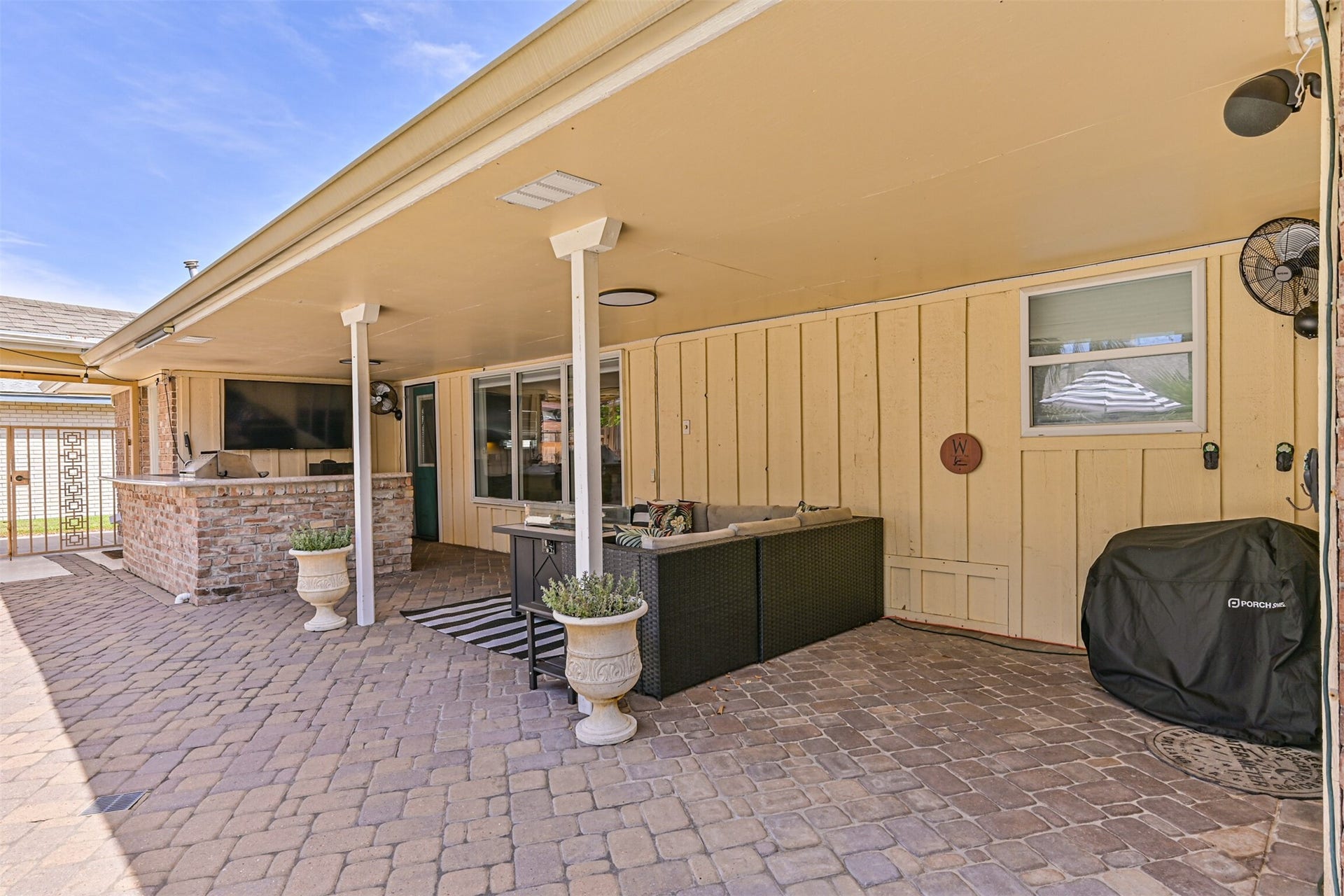7 Park Lane, Galveston, TX 77551 7 Park Lane, Galveston, TX 77551