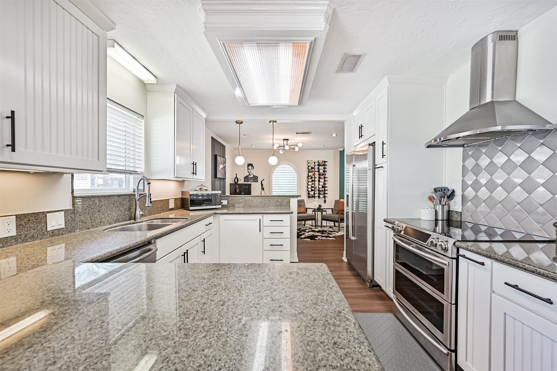 7 Park Lane, Galveston, TX 77551 7 Park Lane, Galveston, TX 77551