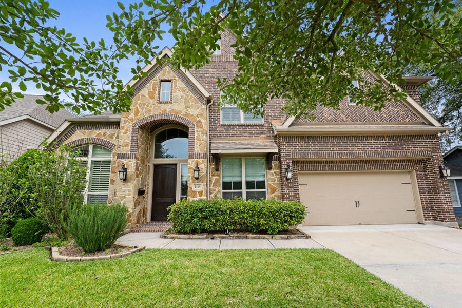 Property photo for 1418 Du Barry Lane, Houston, TX