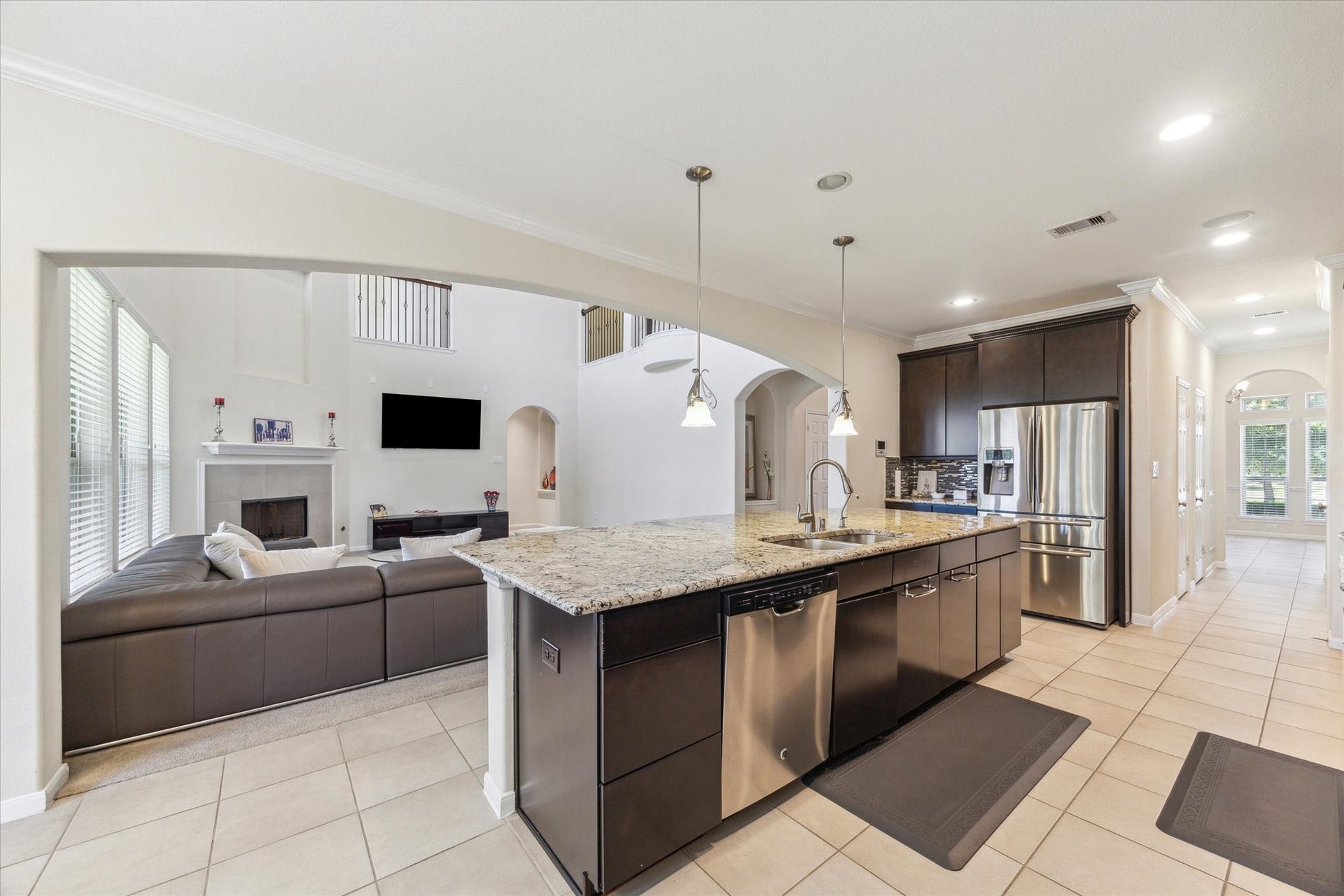 6015 Turner Shadow Lane, Sugar Land, TX 77479 6015 Turner Shadow Lane, Sugar Land, TX 77479