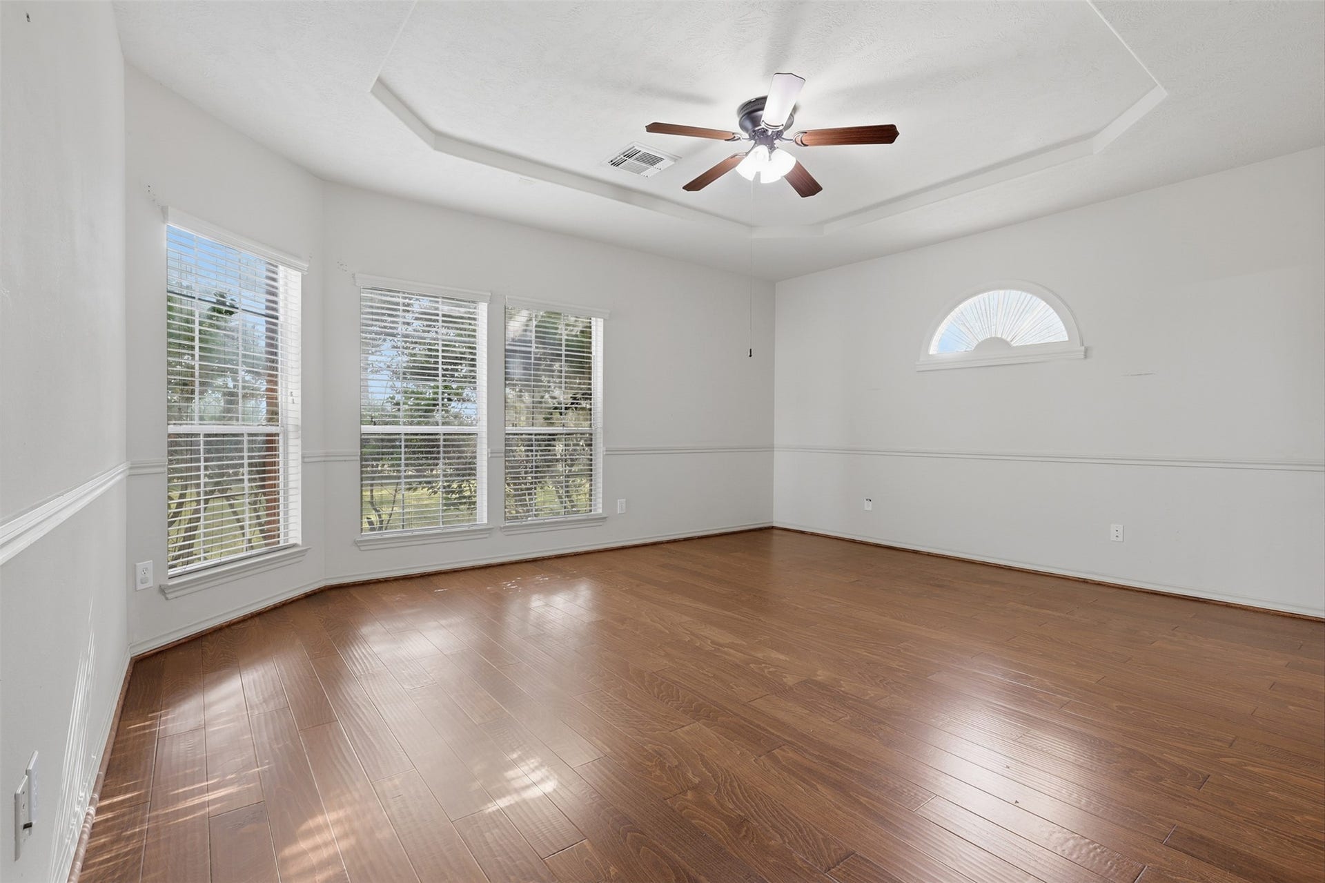 11022 Acanthus Lane, Houston, TX 77095