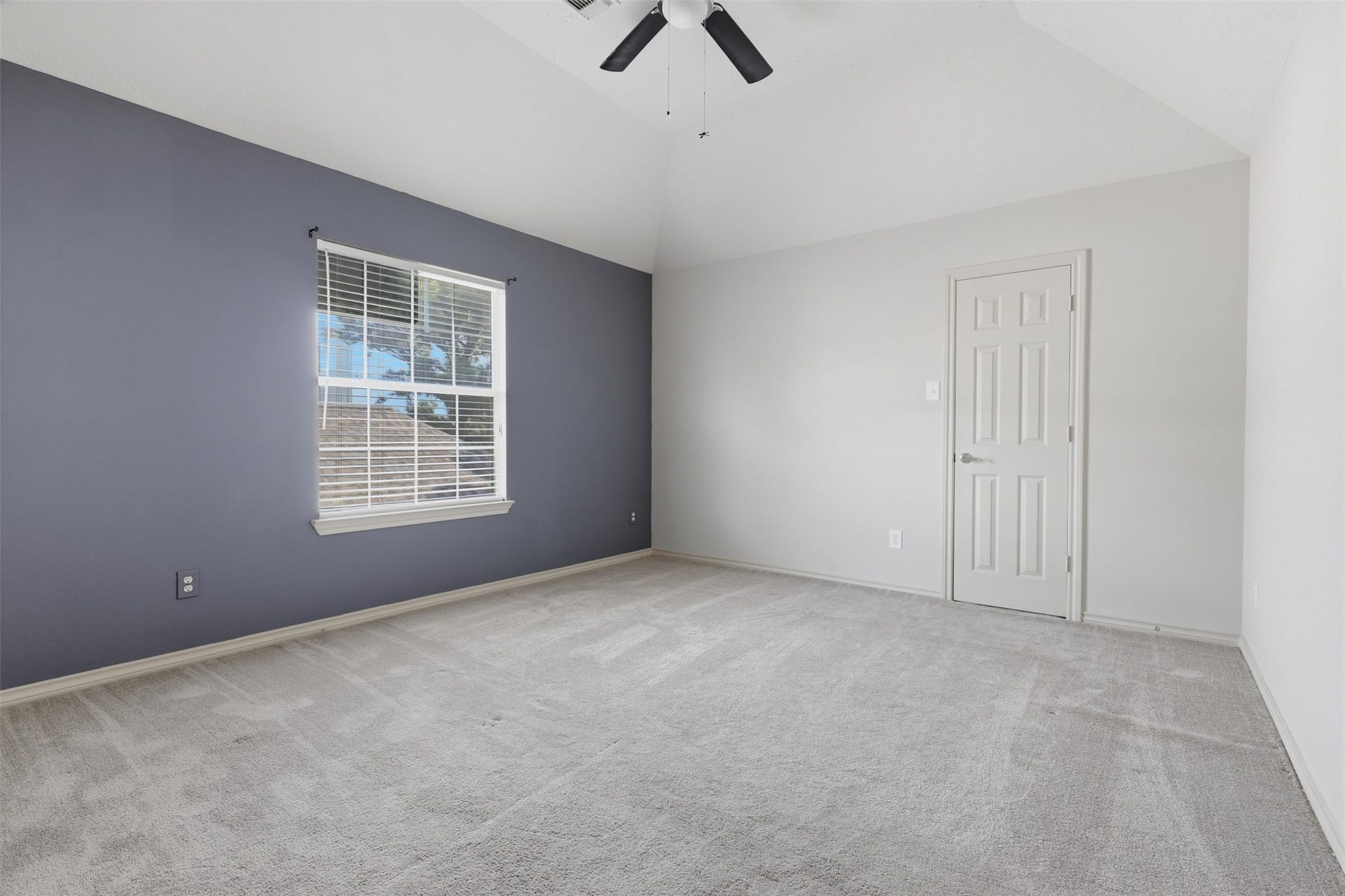 11022 Acanthus Lane, Houston, TX 77095