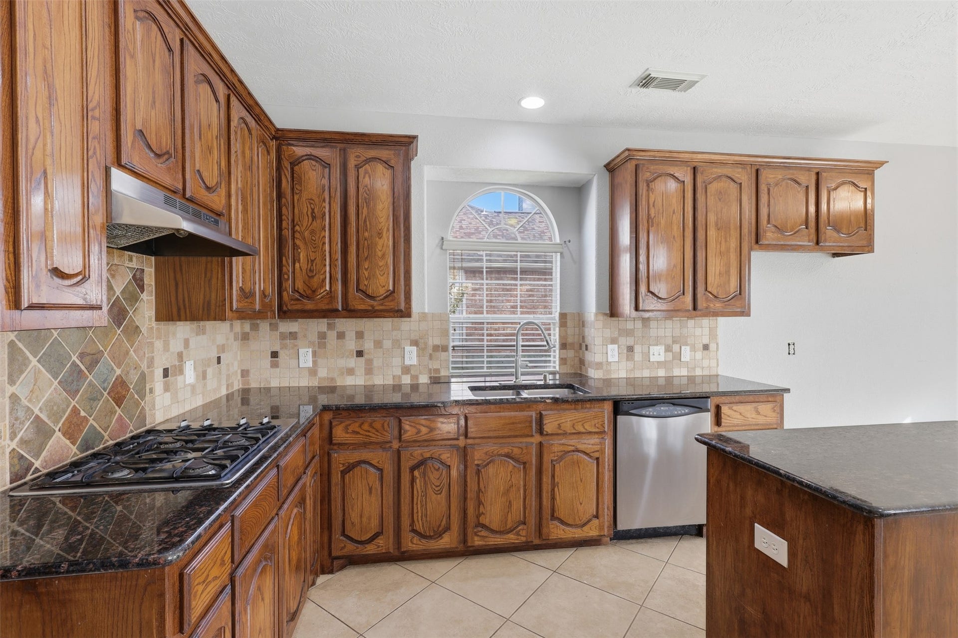 11022 Acanthus Lane, Houston, TX 77095