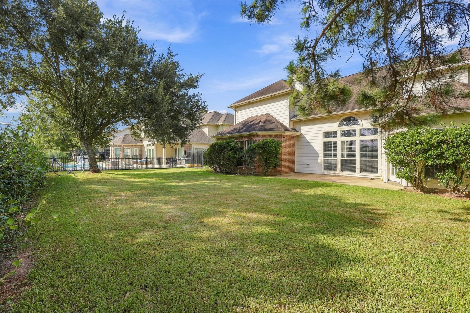 11022 Acanthus Lane, Houston, TX 77095