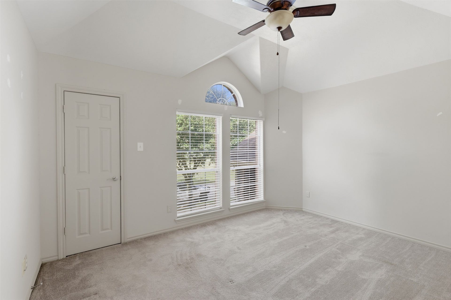 11022 Acanthus Lane, Houston, TX 77095