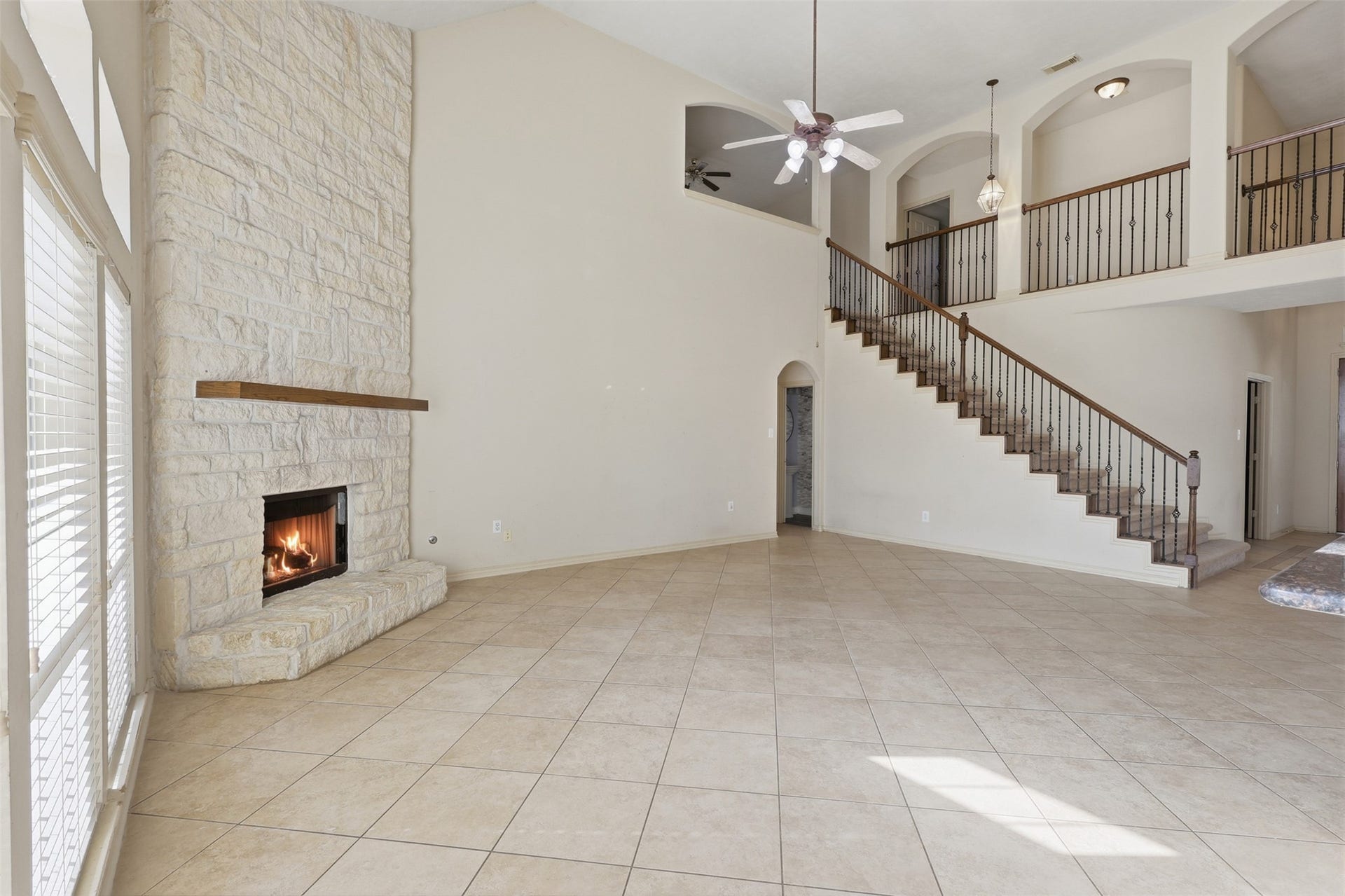 11022 Acanthus Lane, Houston, TX 77095