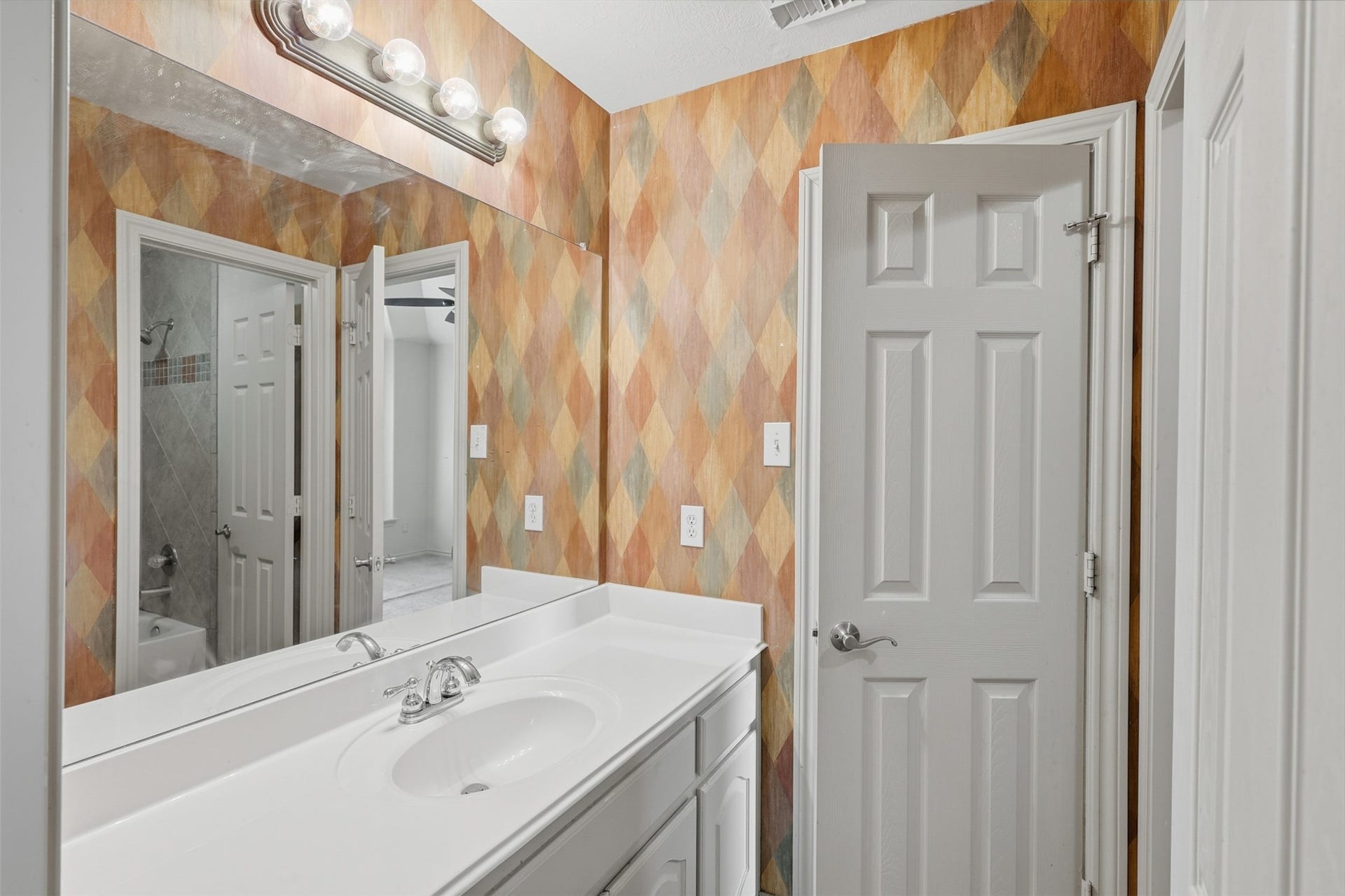 11022 Acanthus Lane, Houston, TX 77095