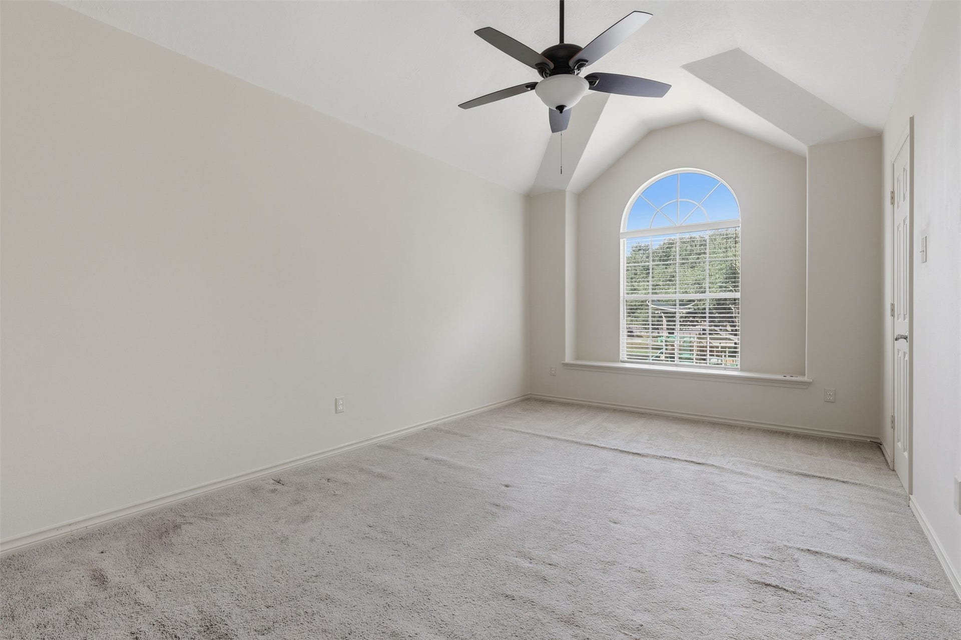 11022 Acanthus Lane, Houston, TX 77095