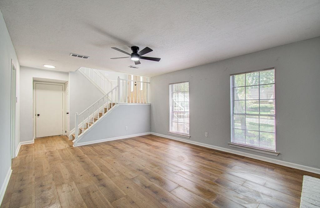 16527 Quail Dale Drive, Houston, TX 77489 16527 Quail Dale Drive, Houston, TX 77489