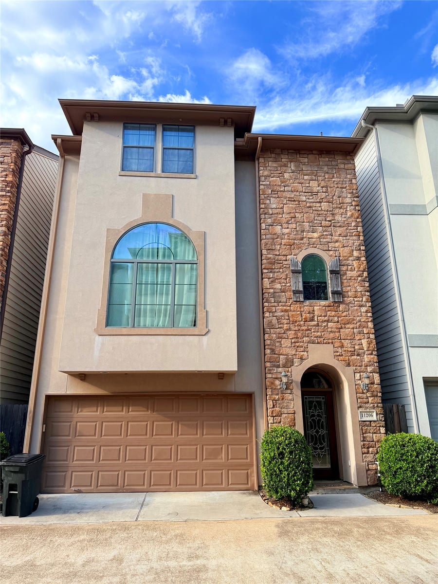 Property photo for 11206 Mattina Drive, Houston, TX